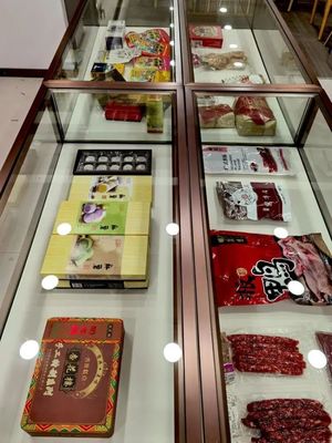 喬家柵上海醬鴨、龍華古寺羅漢餅&hellip;今年春節(jié),這款&ldquo;最上海&rdquo;禮盒值得期待