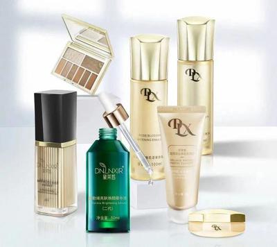 快手護膚品崛起 無名品牌逆襲海外大牌，誰在背后買單？